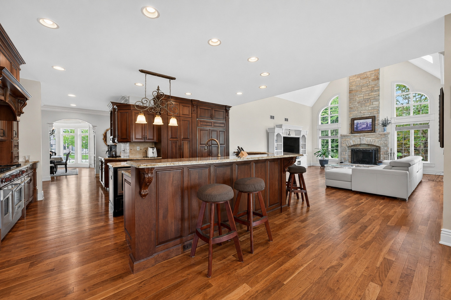 39W835 Goldenrod Drive