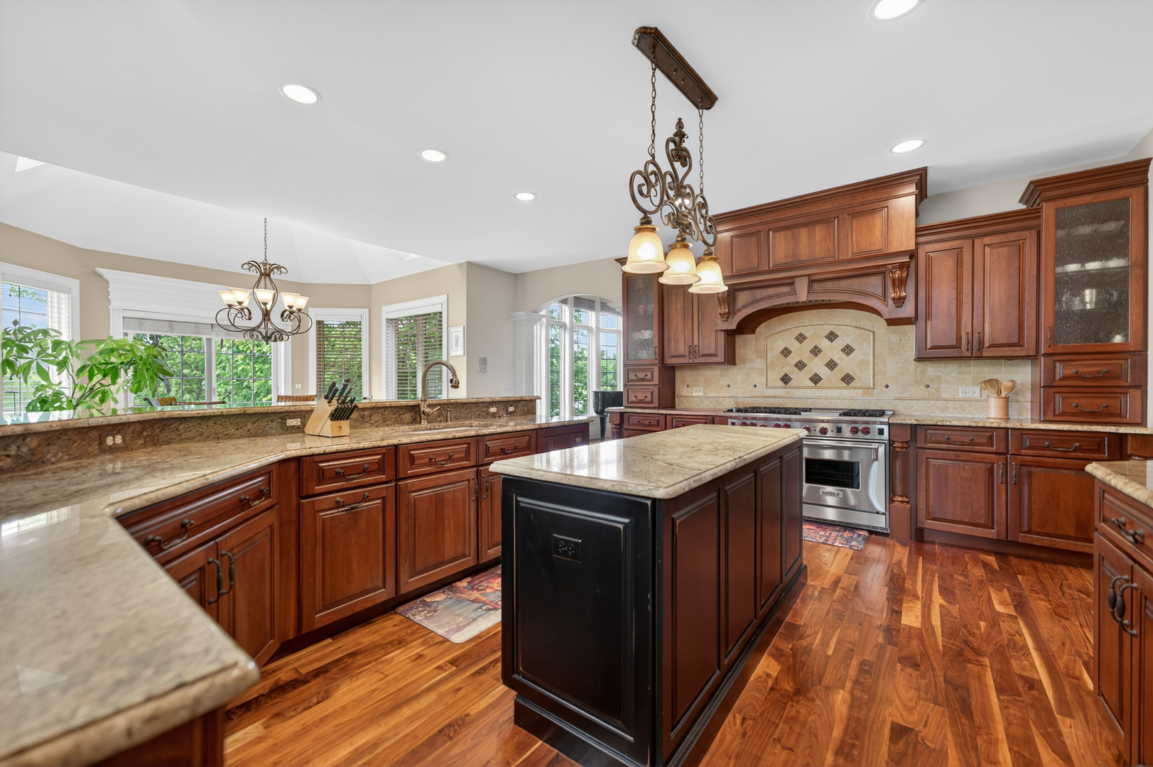 39W835 Goldenrod Drive