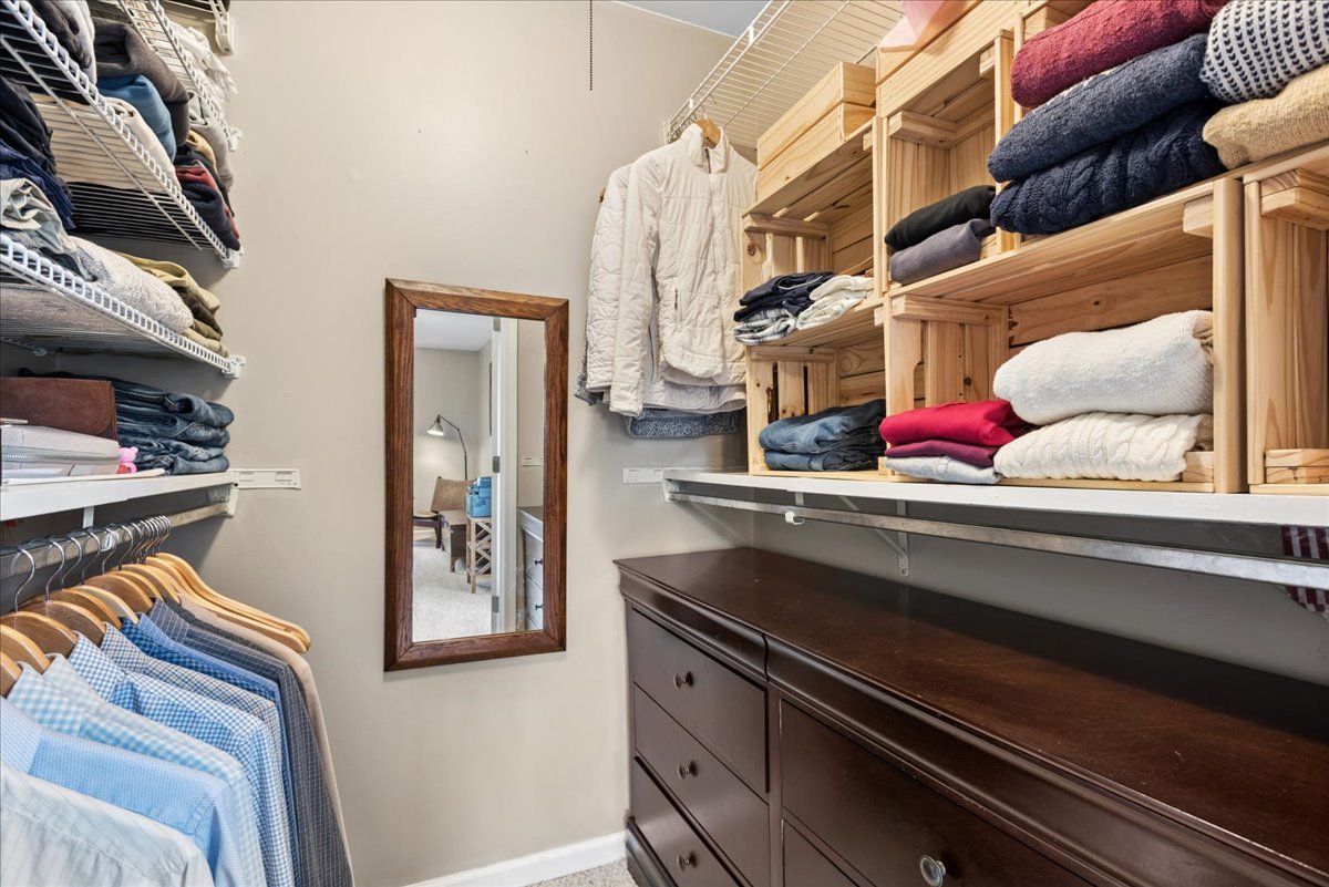 1675 Grosvenor Circle Unit: C