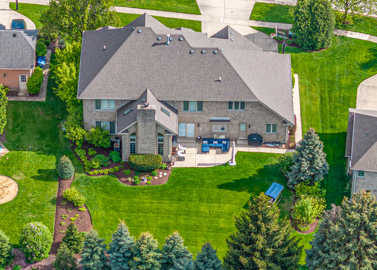 1376 Chapman Drive