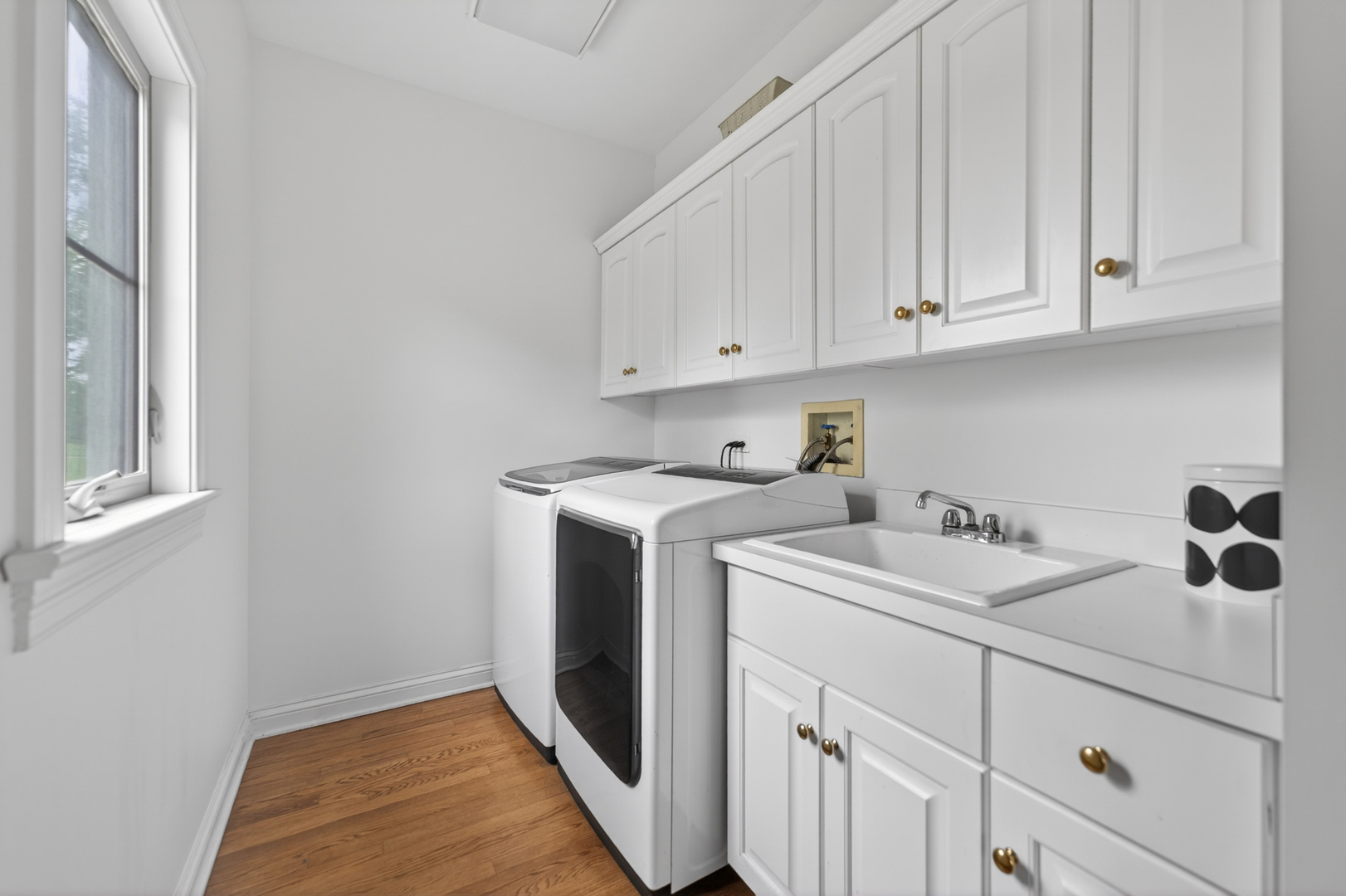 38W535 Golfview Court