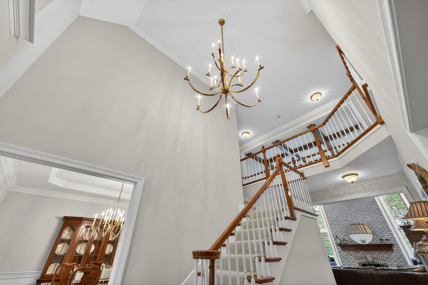 38W535 Golfview Court
