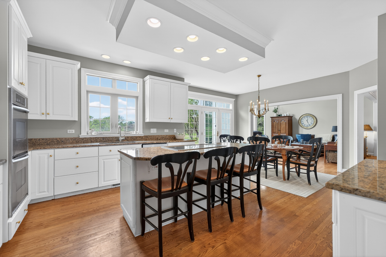 38W535 Golfview Court
