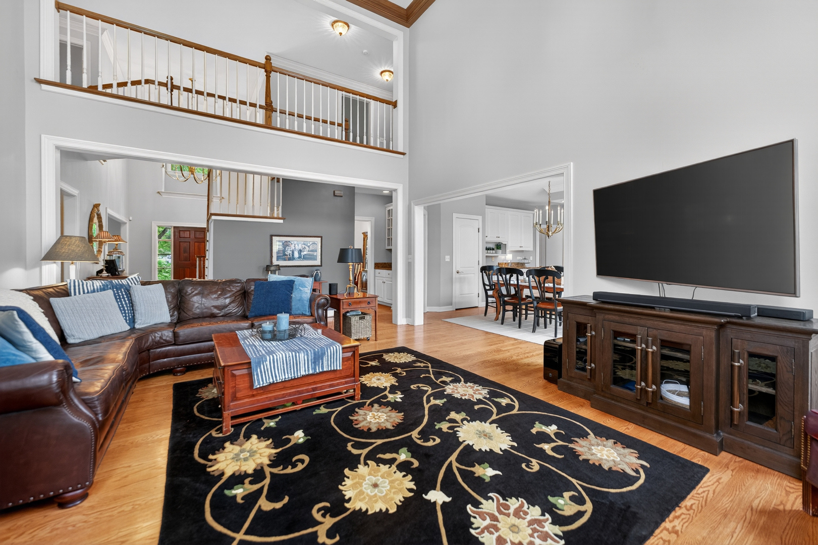 38W535 Golfview Court