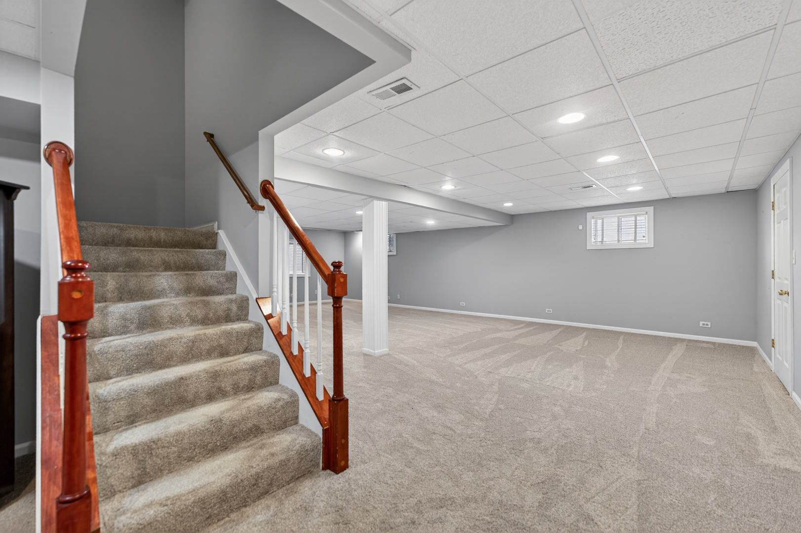 38W535 Golfview Court
