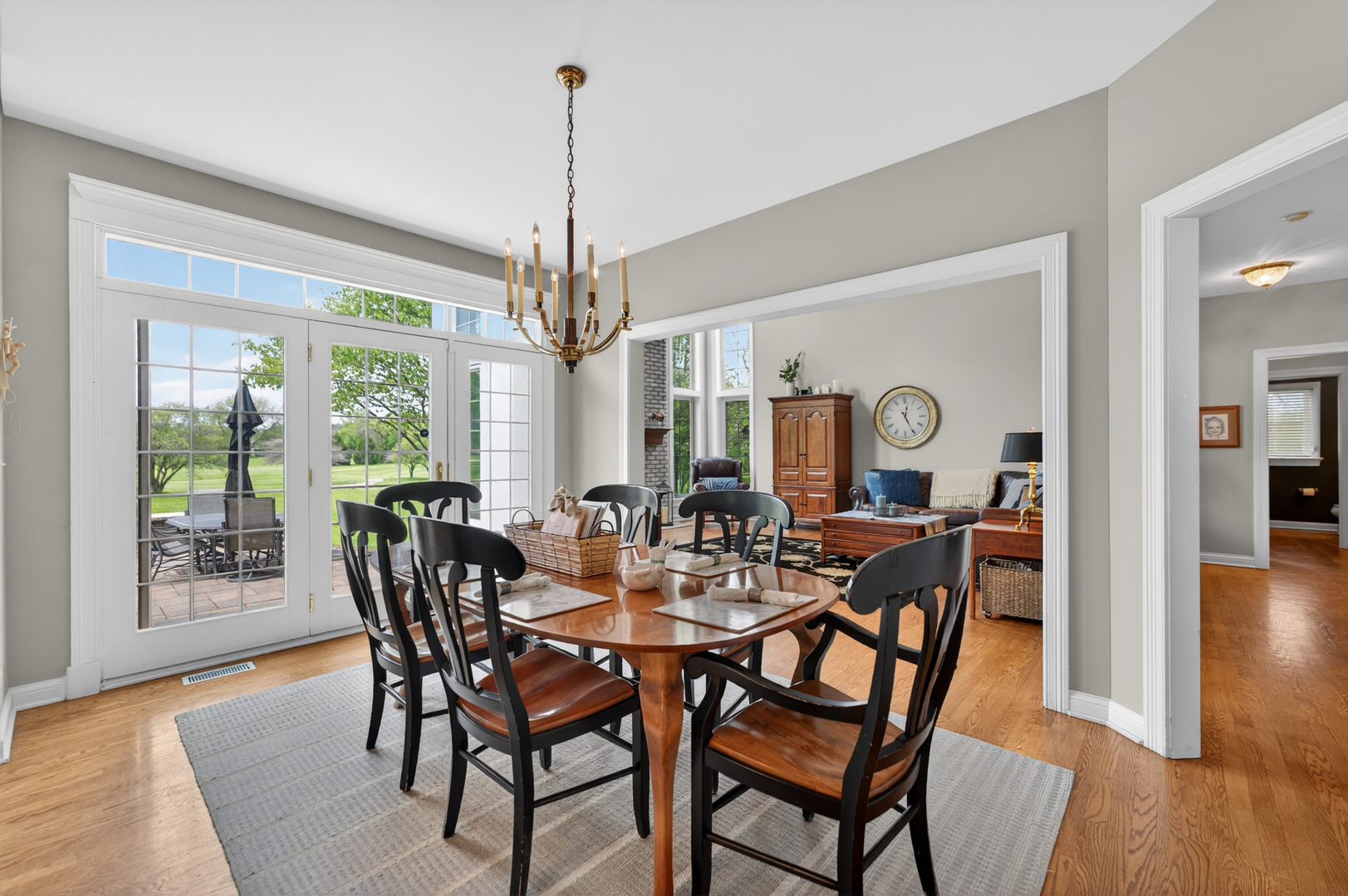 38W535 Golfview Court