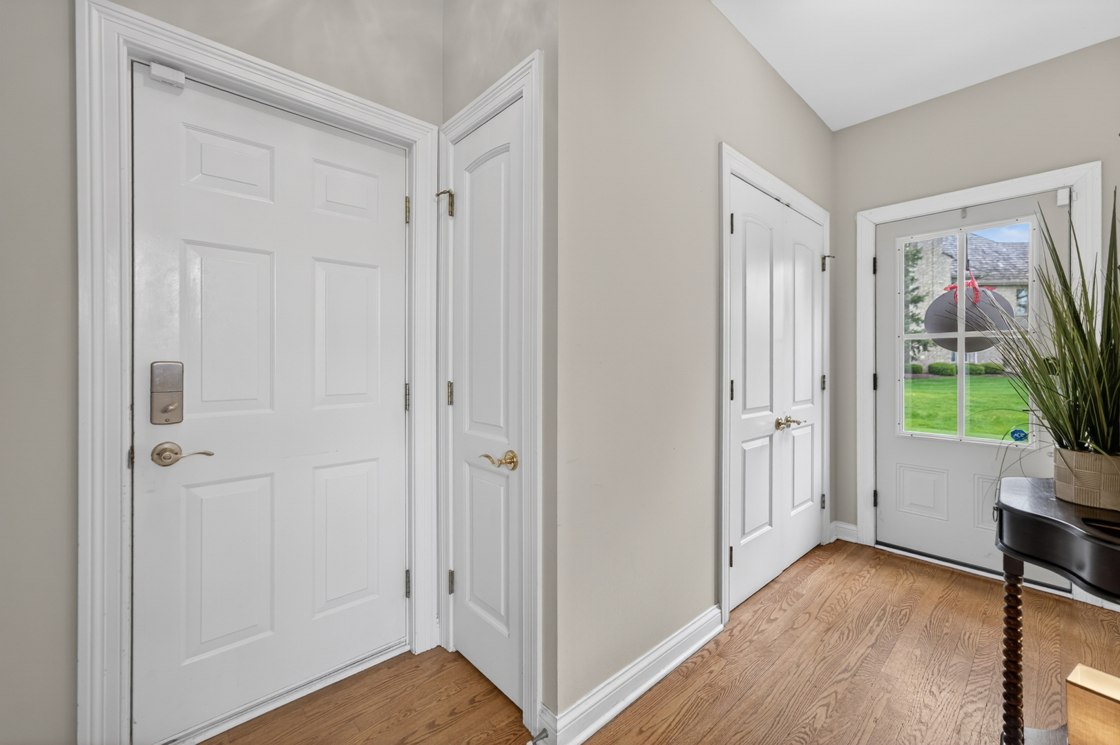 38W535 Golfview Court