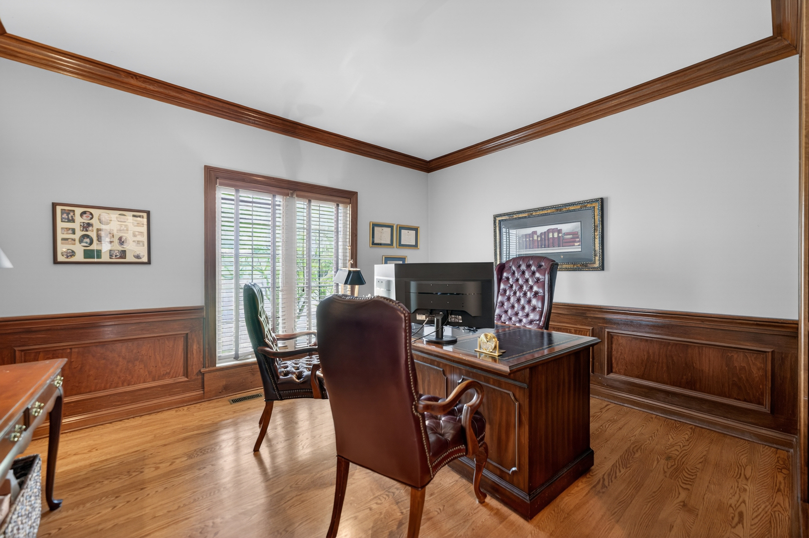 38W535 Golfview Court