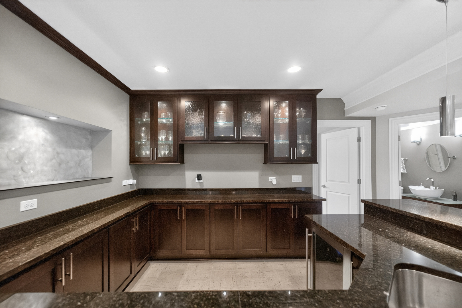39W696 Henry David Thoreau Place