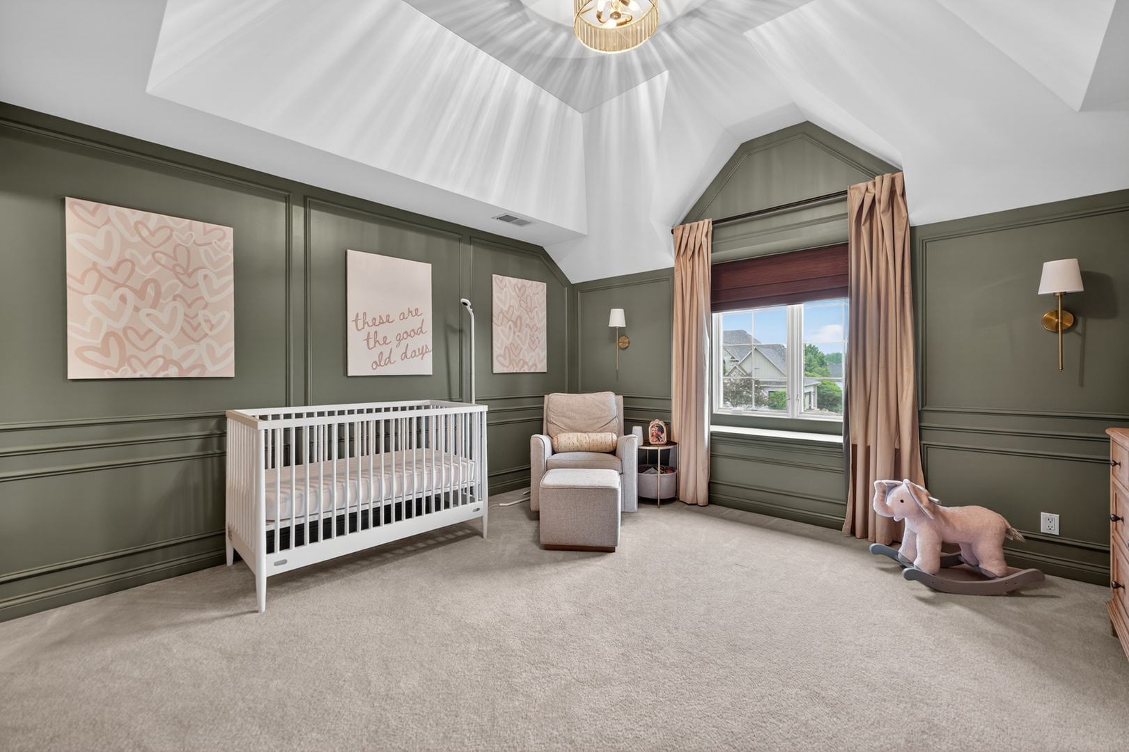 39W696 Henry David Thoreau Place