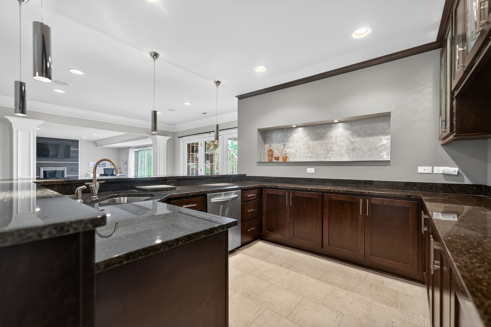 39W696 Henry David Thoreau Place