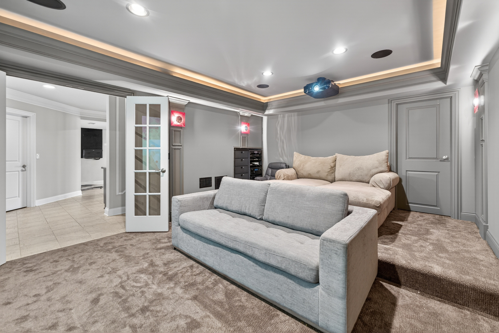 39W696 Henry David Thoreau Place