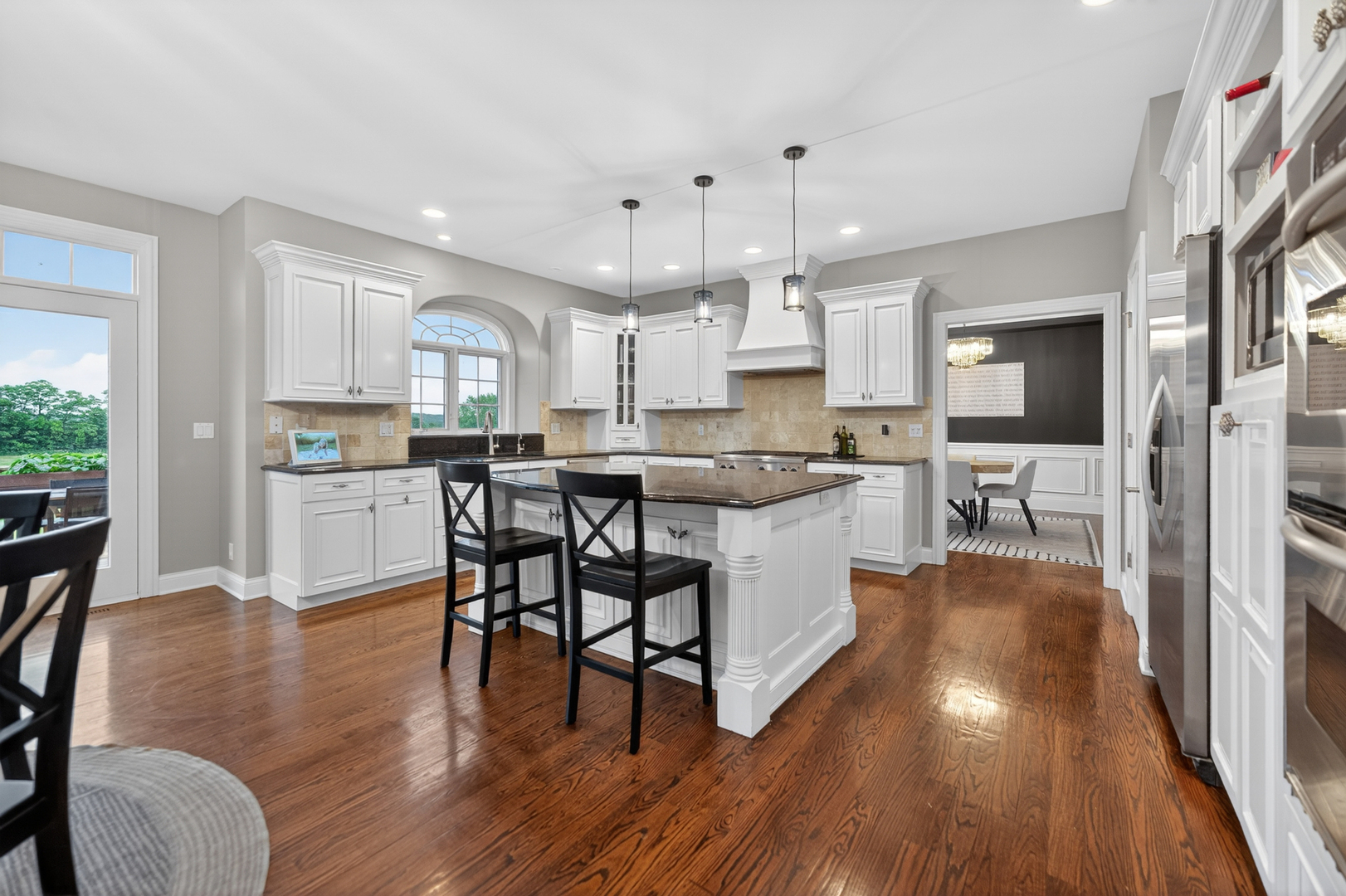 39W696 Henry David Thoreau Place