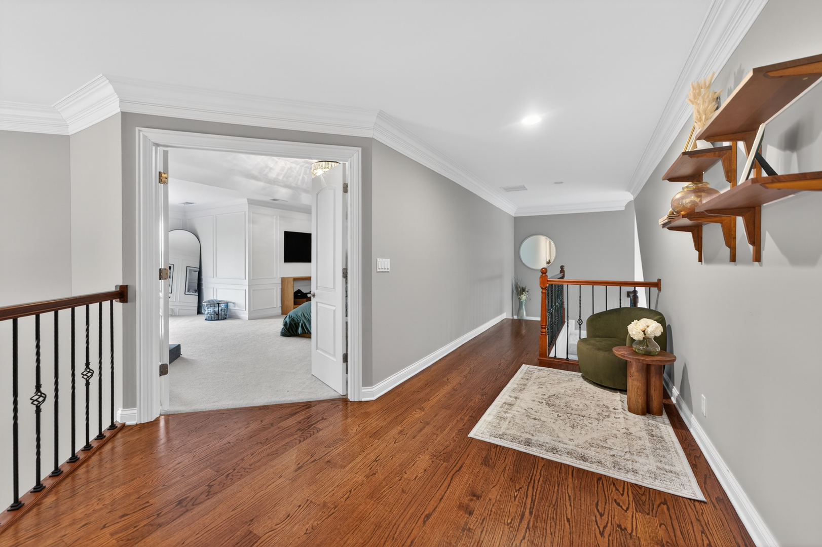 39W696 Henry David Thoreau Place