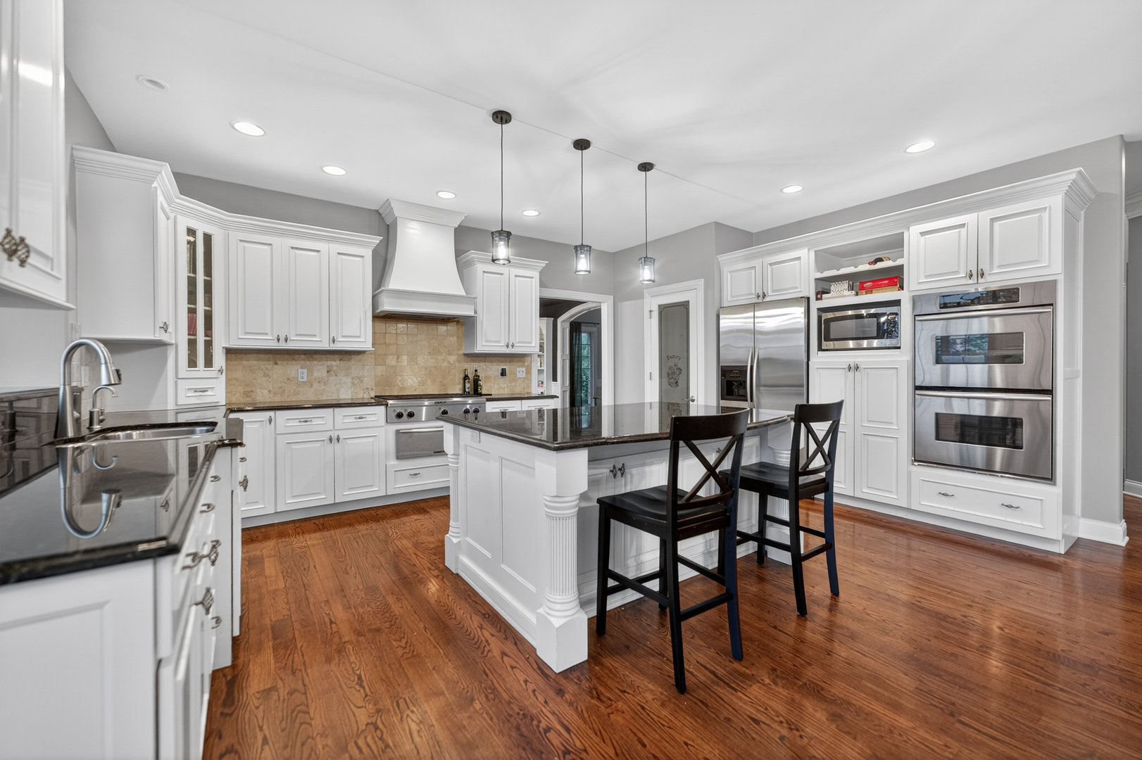 39W696 Henry David Thoreau Place