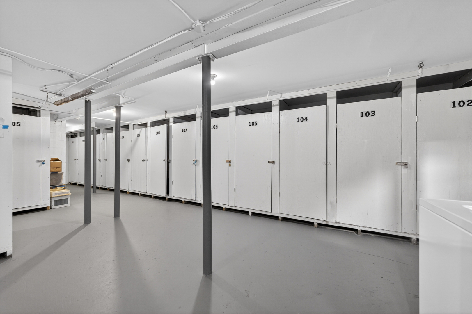 706 Marilyn Avenue Unit: 204