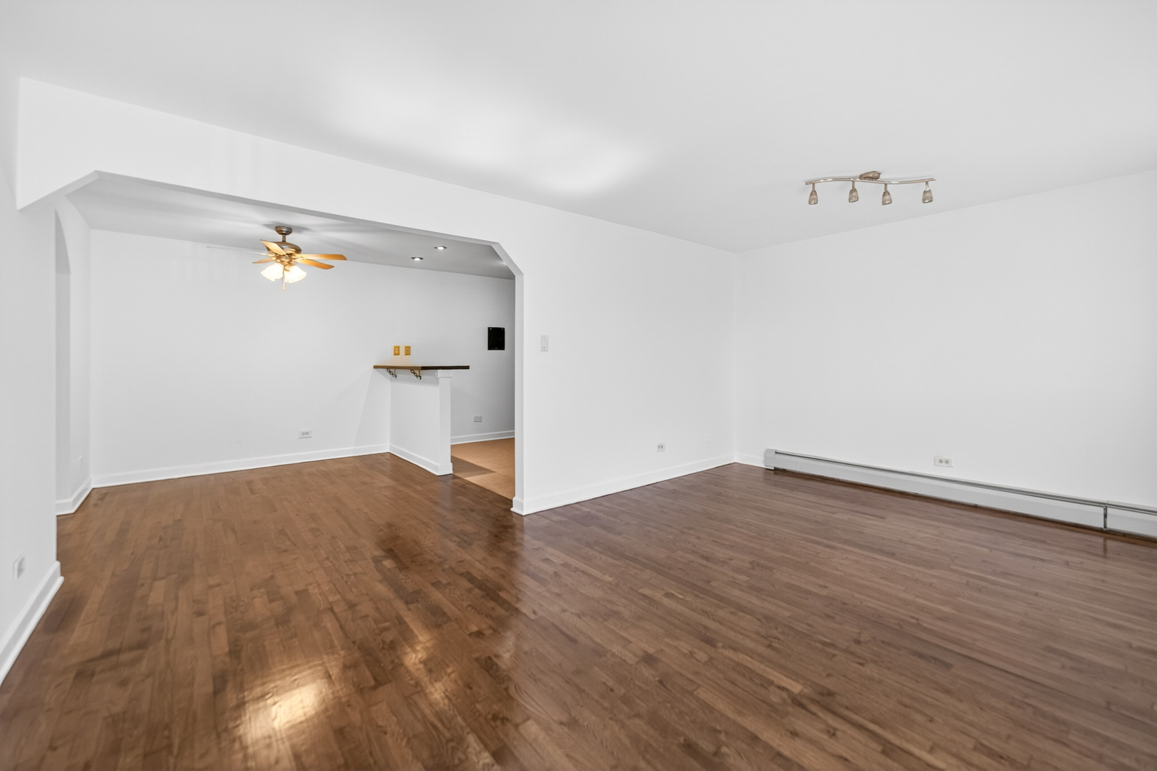 706 Marilyn Avenue Unit: 204
