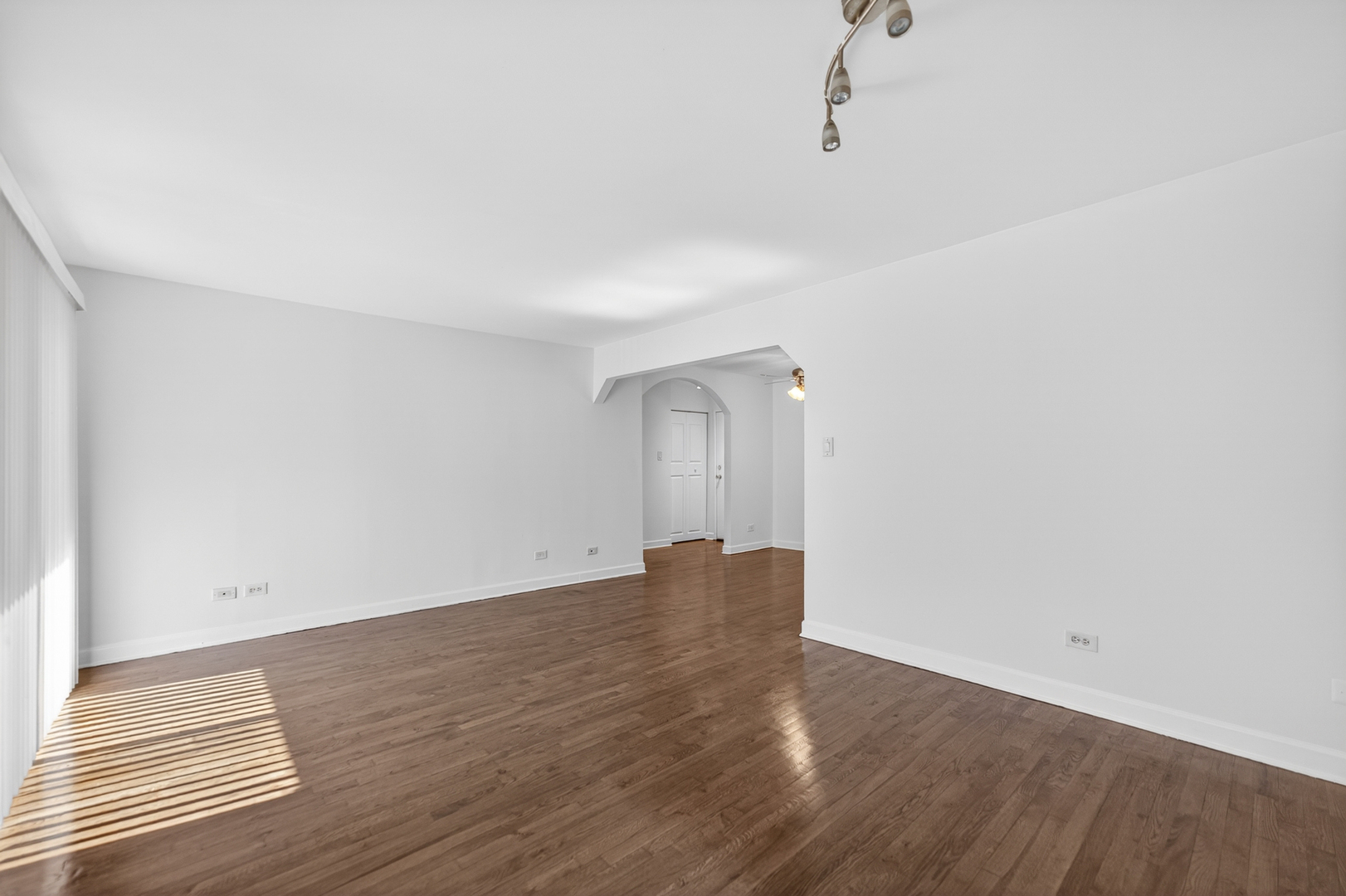 706 Marilyn Avenue Unit: 204