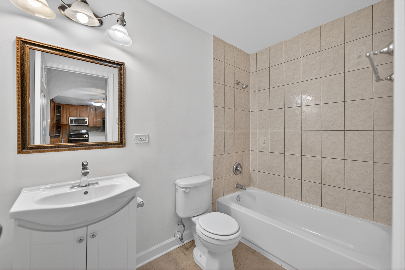 706 Marilyn Avenue Unit: 204