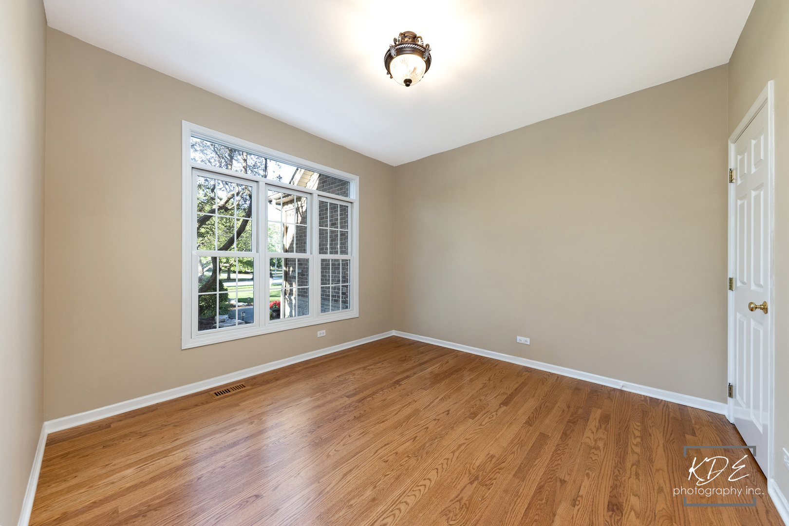 4443 Esquire Circle