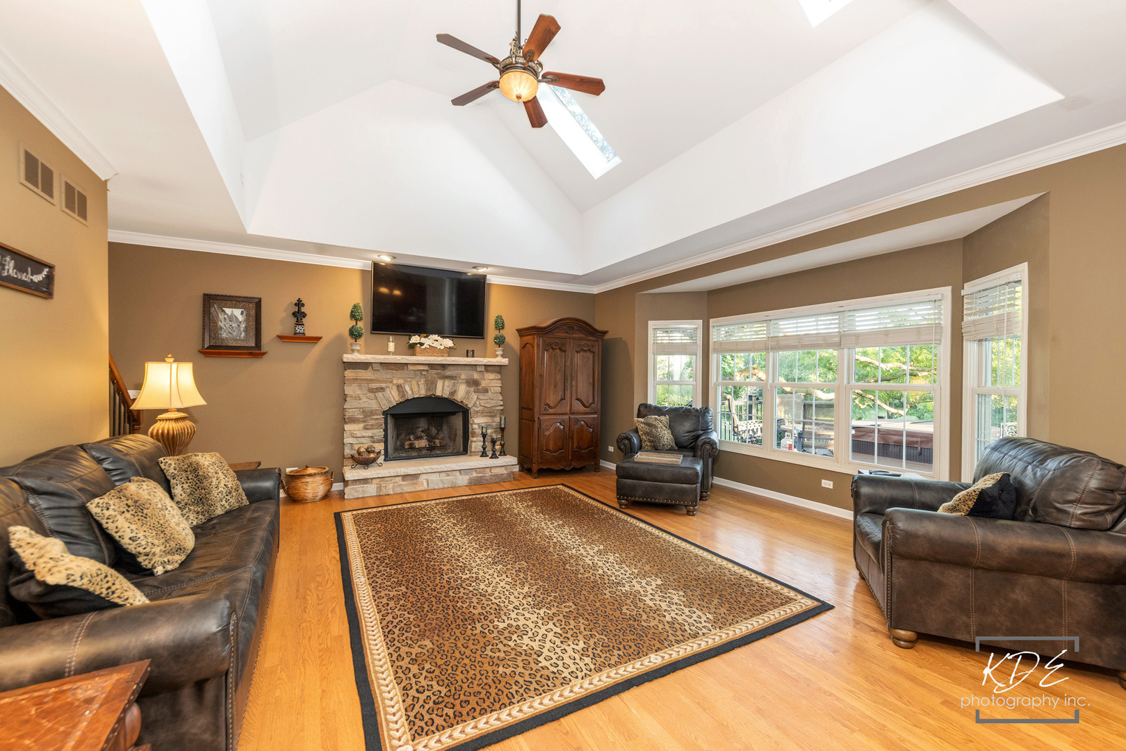4443 Esquire Circle