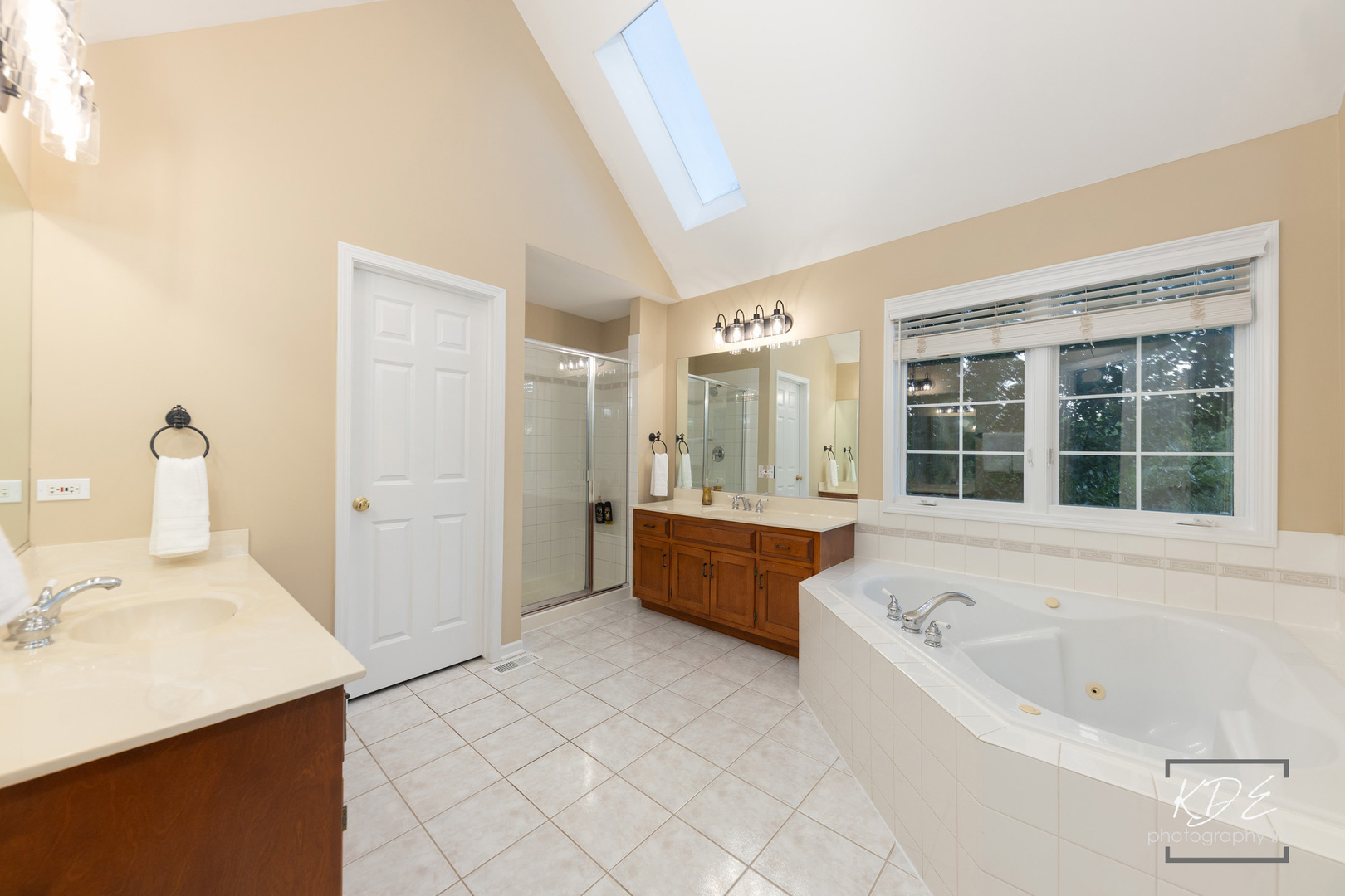 4443 Esquire Circle