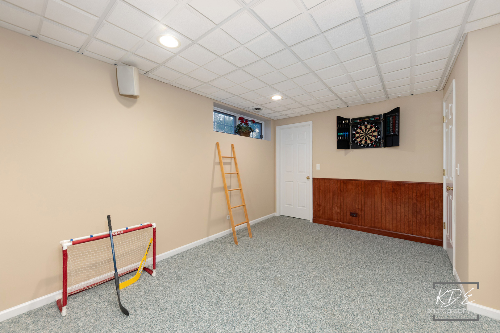 4443 Esquire Circle