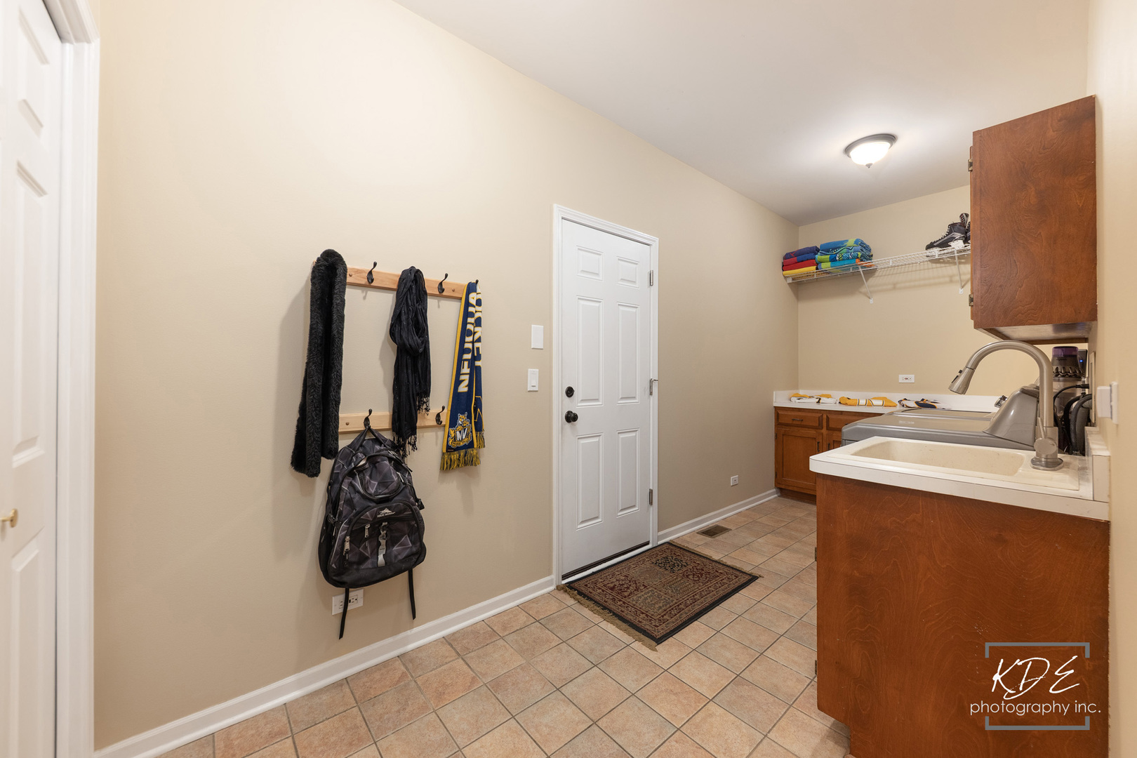 4443 Esquire Circle