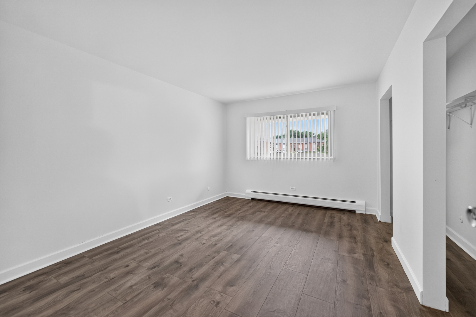 703 Fullerton Avenue Unit: 207