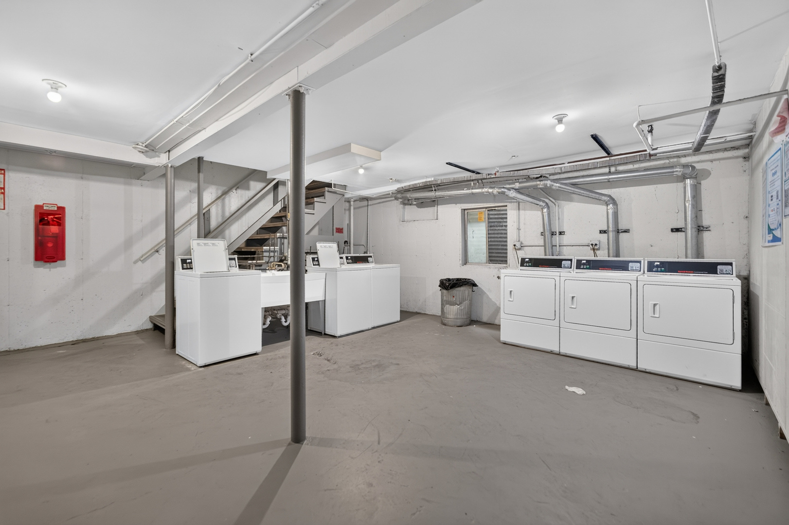 703 Fullerton Avenue Unit: 207