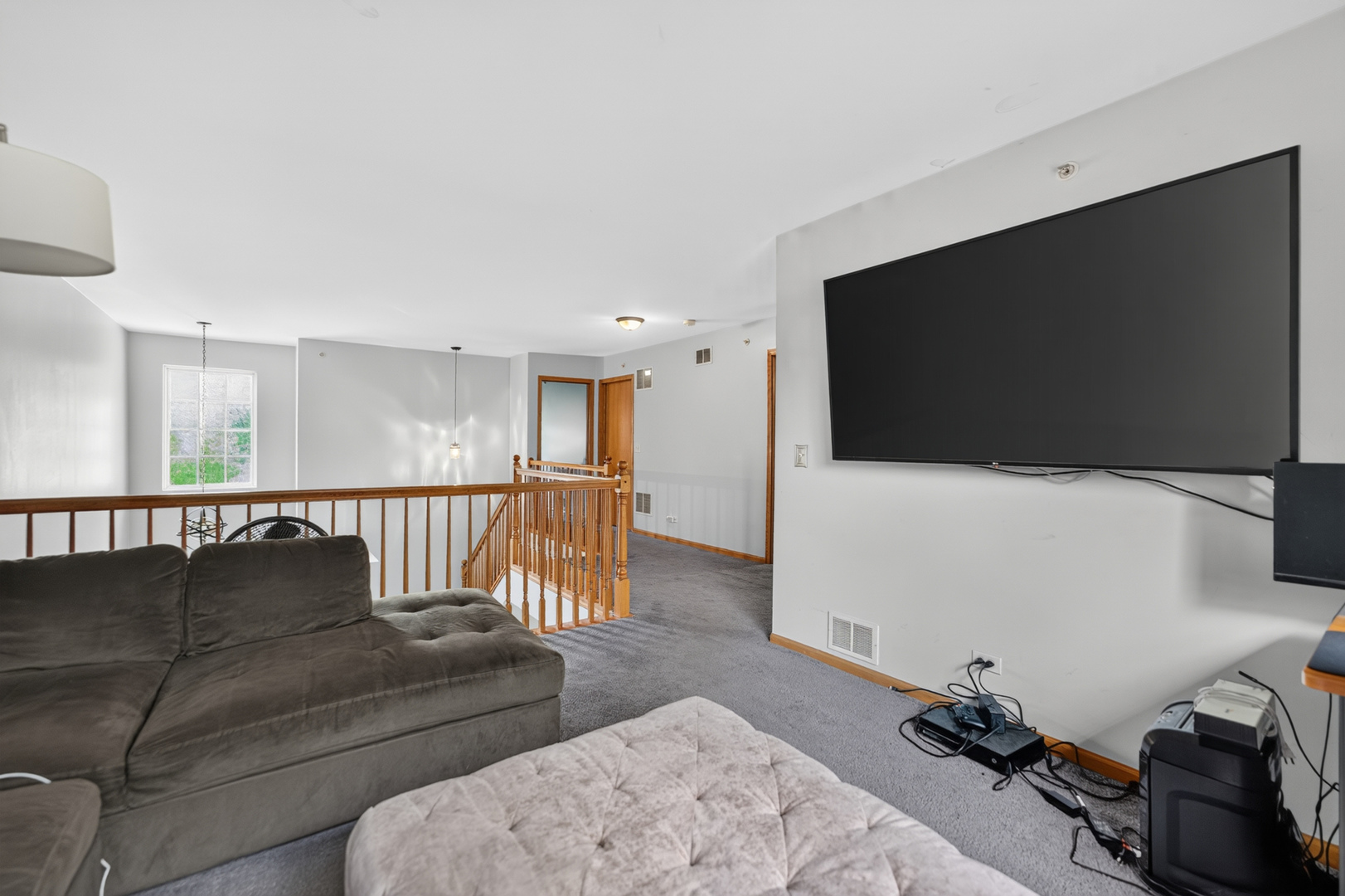949 Tanager Court