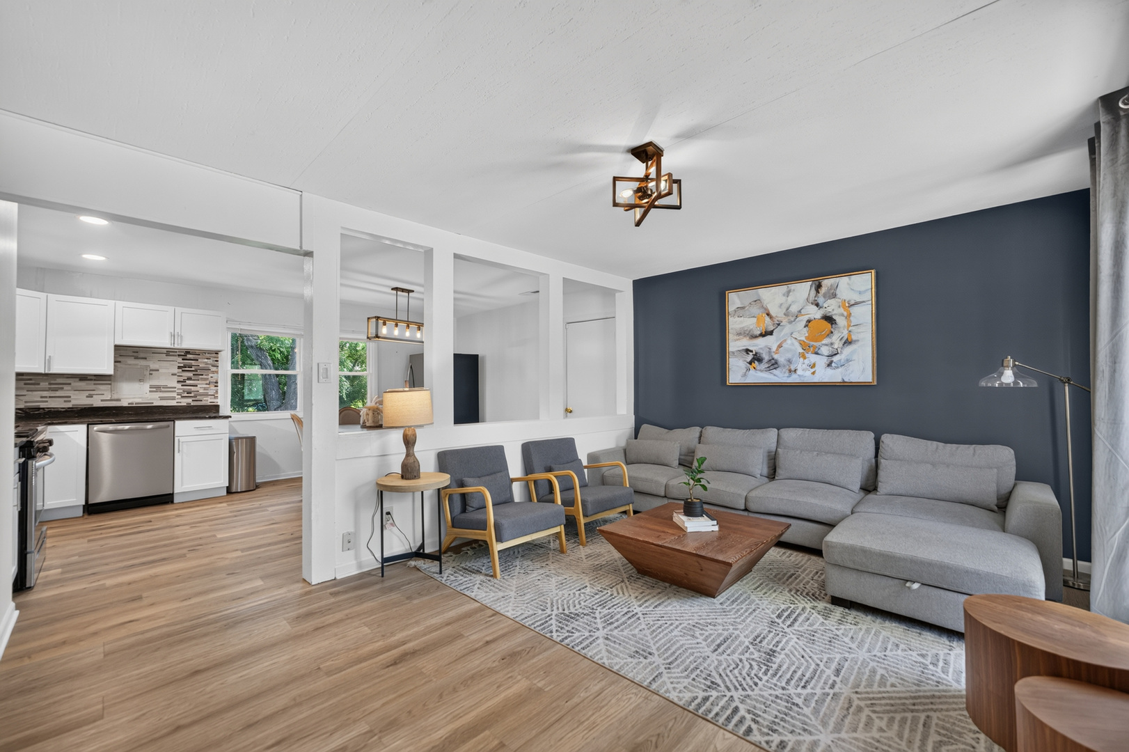 103 Willow Road