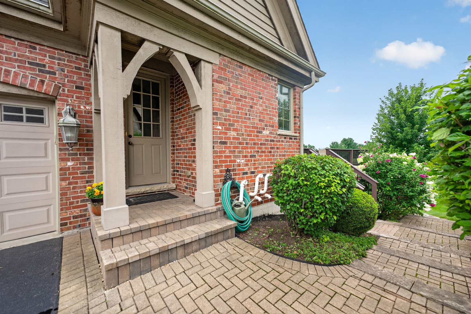 39W675 Goldenrod Drive