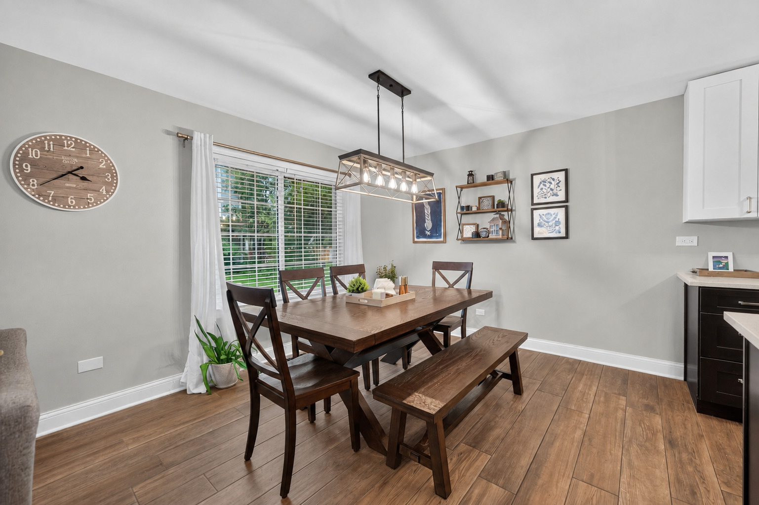 2193 Colorado Avenue Unit: 2193