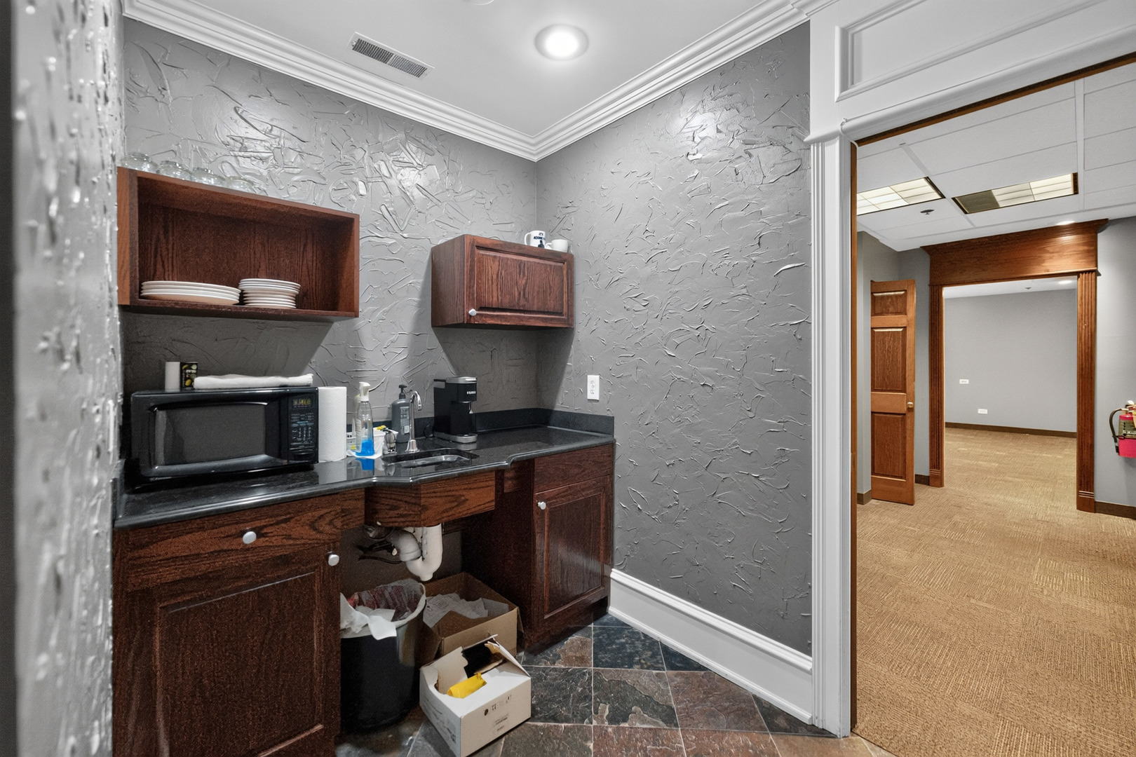 2020 Dean Street Unit: K-L
