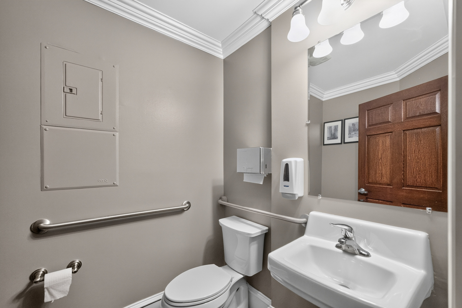 2020 Dean Street Unit: K-L