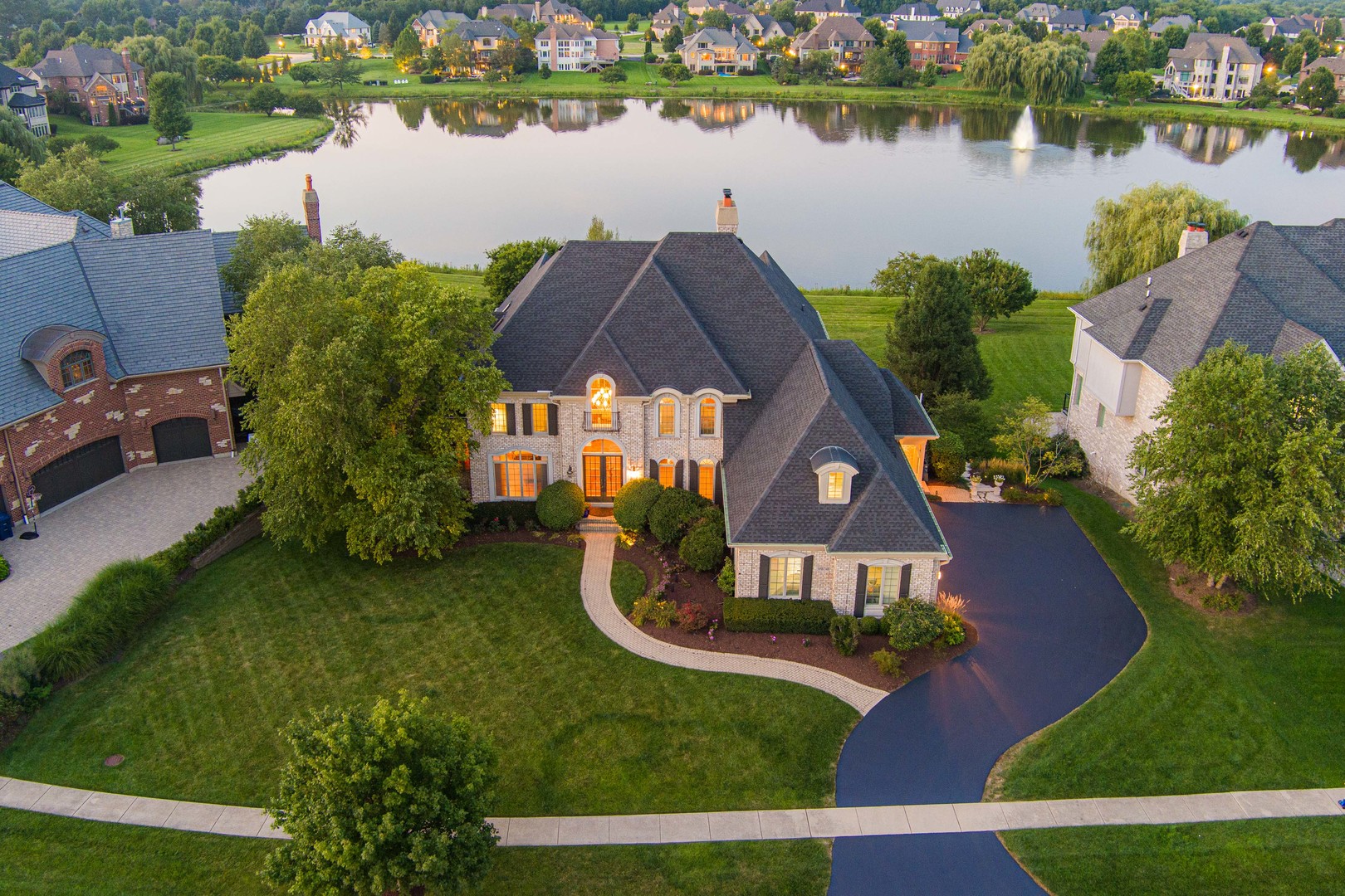 39W748 Goldenrod Drive