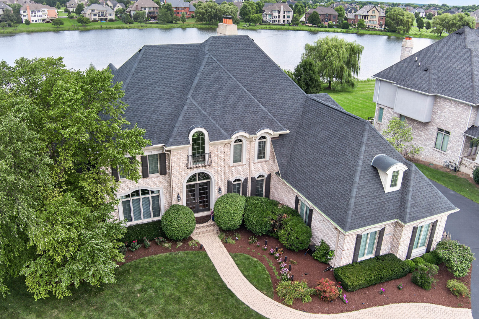 39W748 Goldenrod Drive