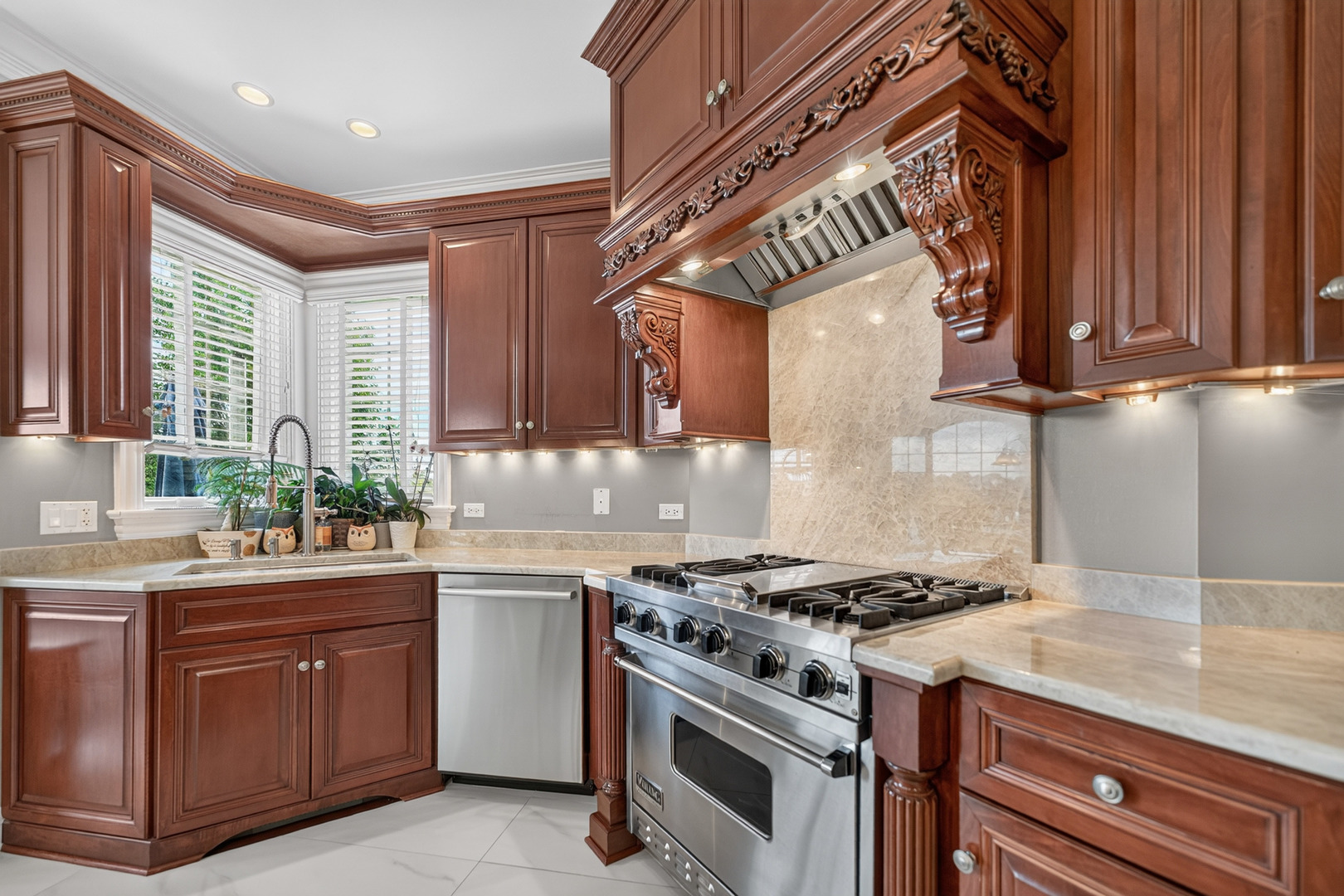 39W748 Goldenrod Drive