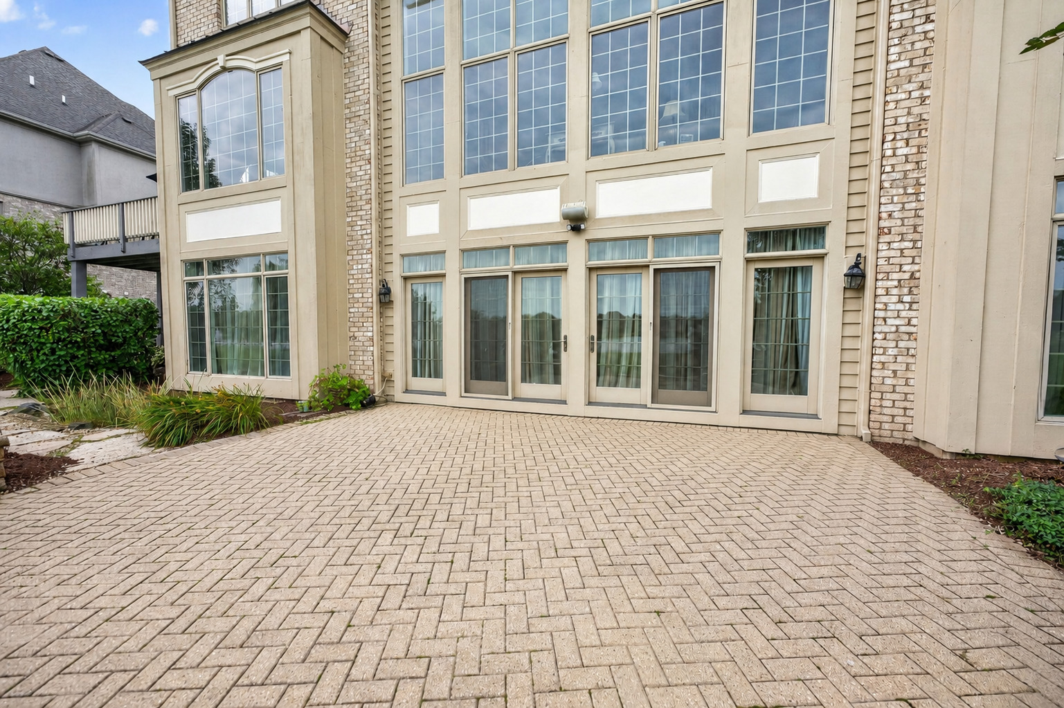 39W748 Goldenrod Drive