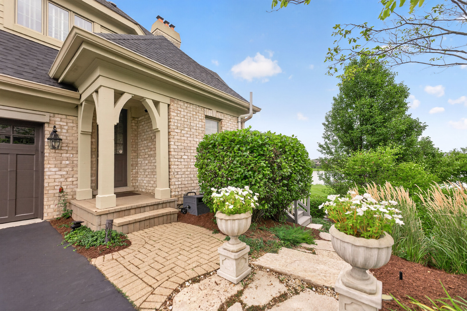39W748 Goldenrod Drive