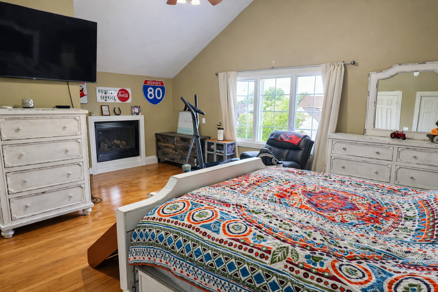 26241 W Erin Isle