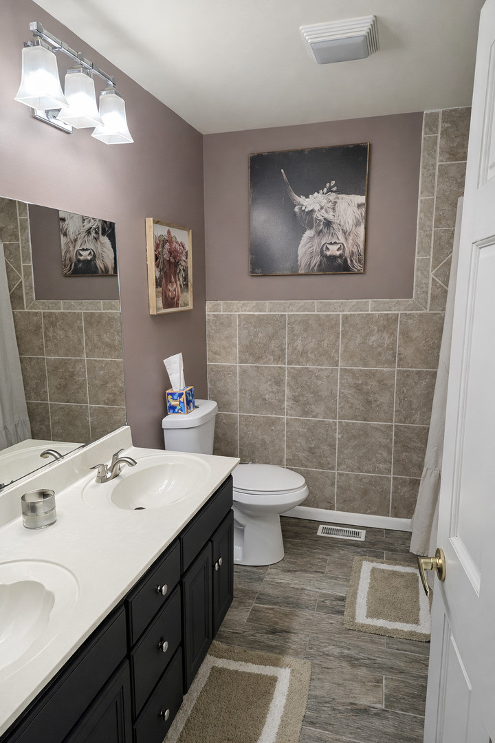 26241 W Erin Isle