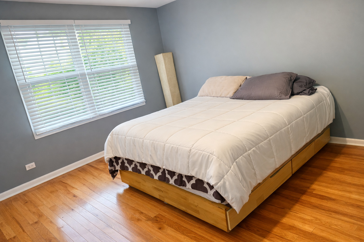 26241 W Erin Isle