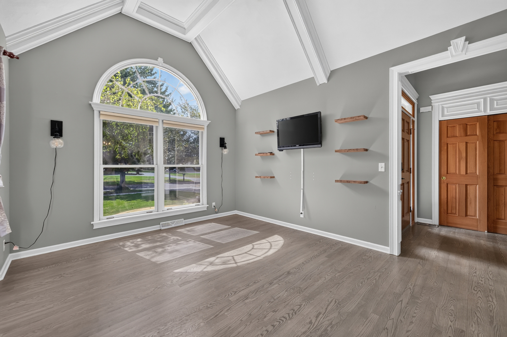 305 Windsor Circle