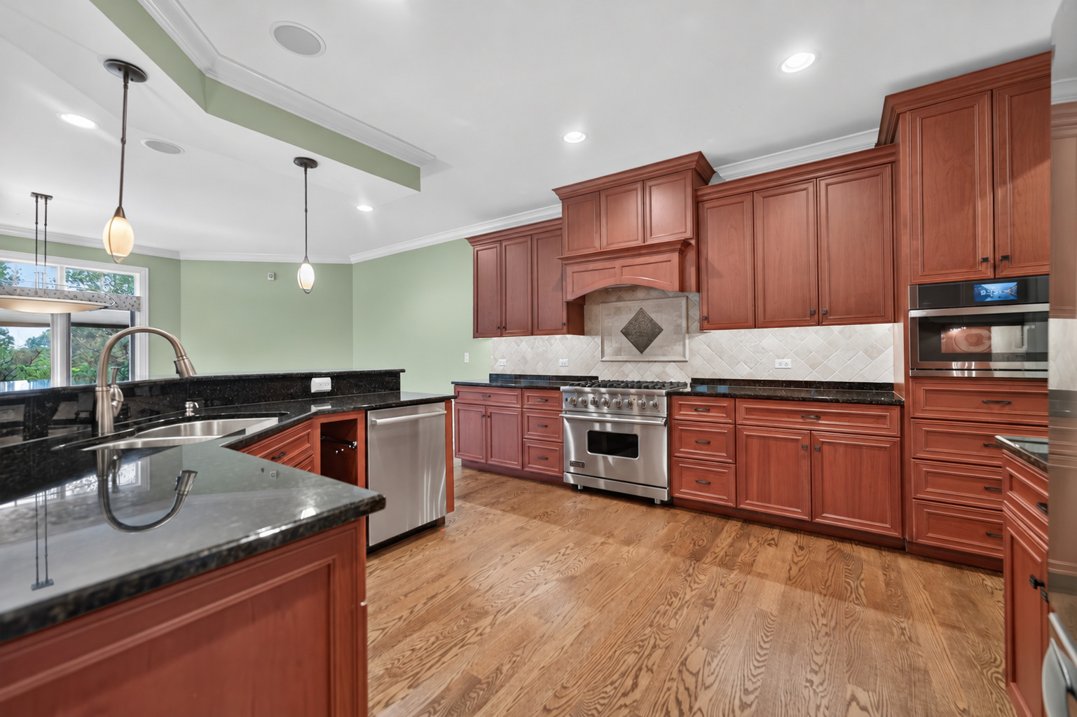 40W865 Maplehurst Lane