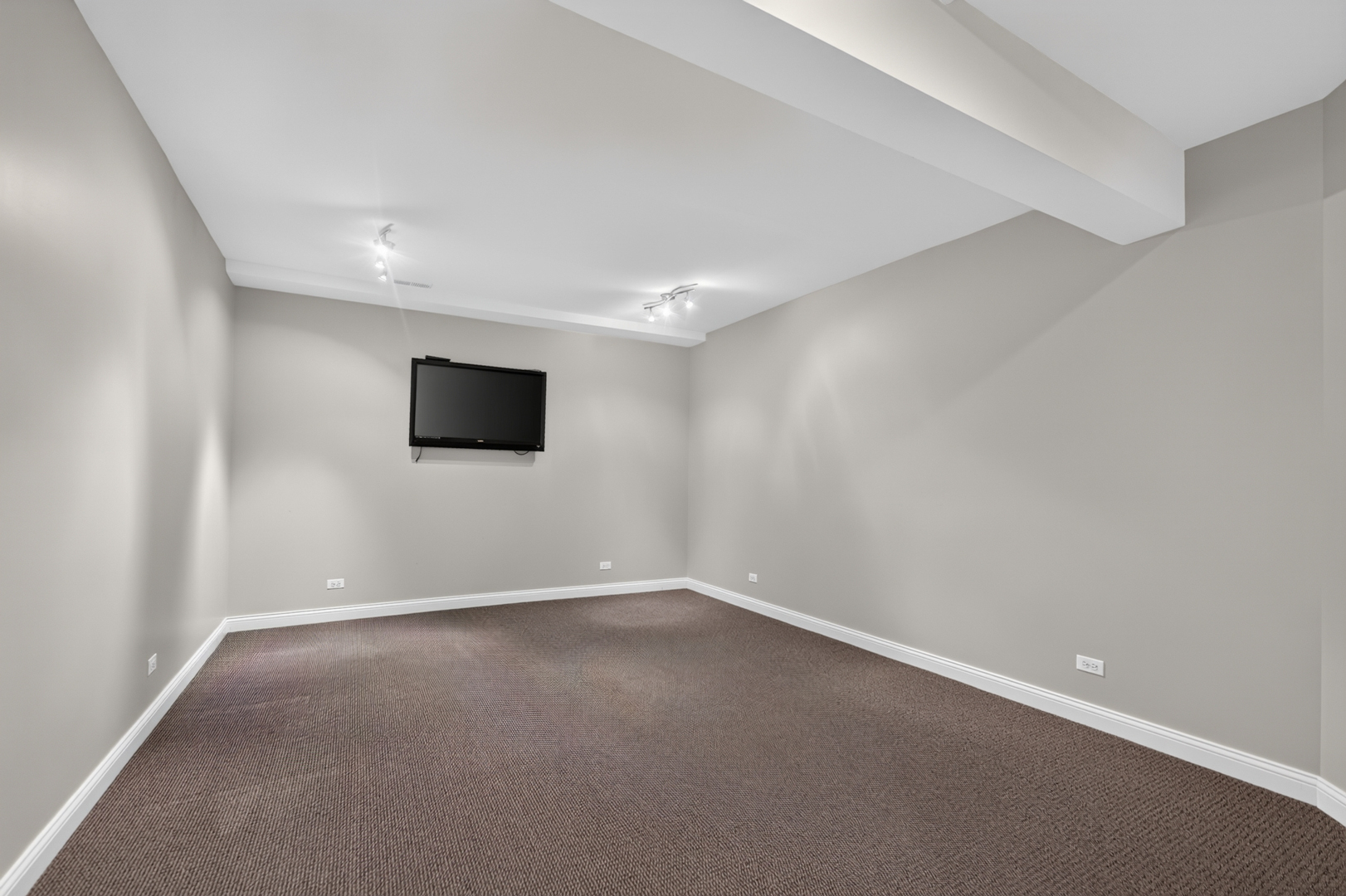 40W865 Maplehurst Lane