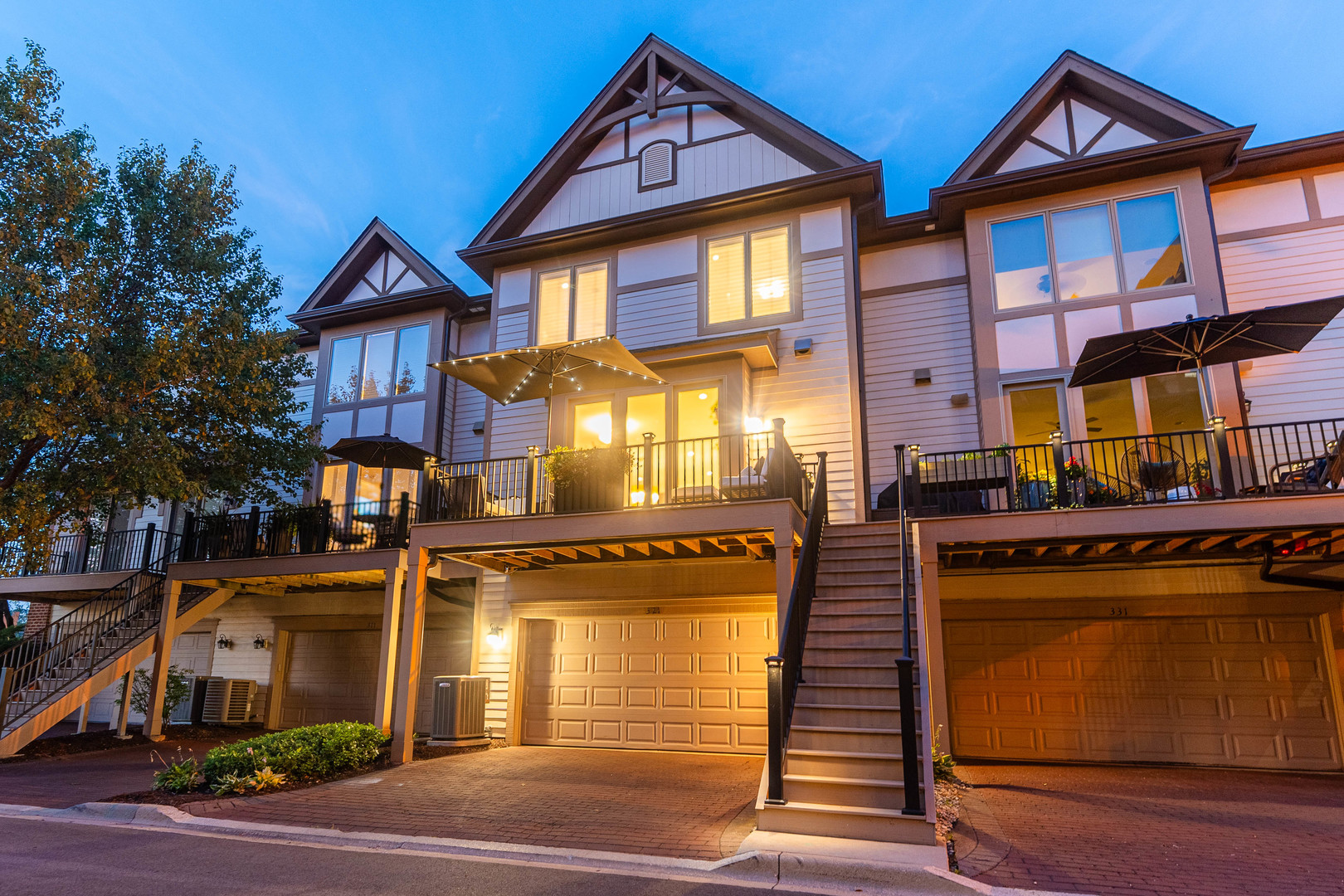 321 Brownstone Drive