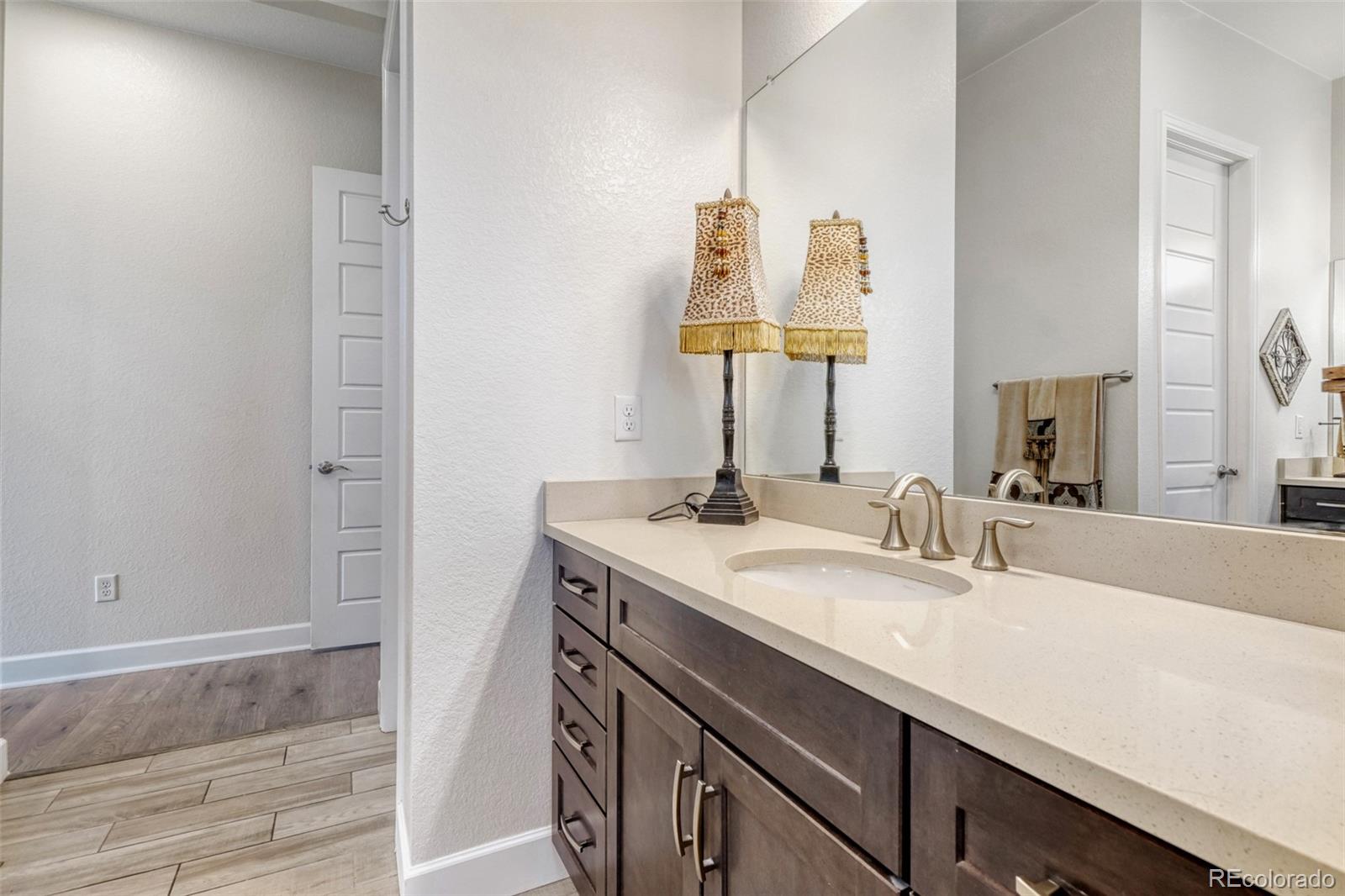 8024 S Kewaunee Street