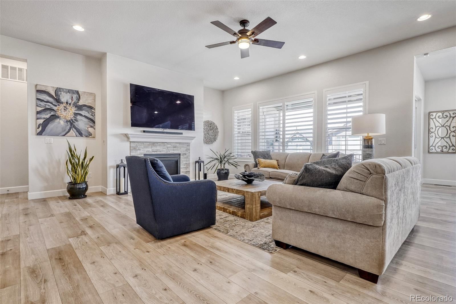 8024 S Kewaunee Street